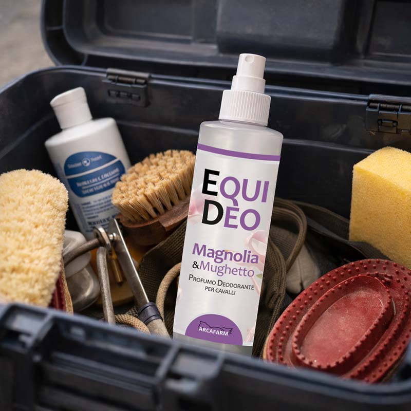 EQUIDEO Deodorante profumato per Cavalli, multiuso per grooming e tessuti - 250 ml - 0873